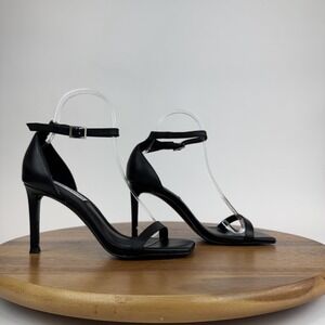 New NWOB Womens Steve Madden Piked Strap Open Toe Black Leather Heels Size 5.5 M